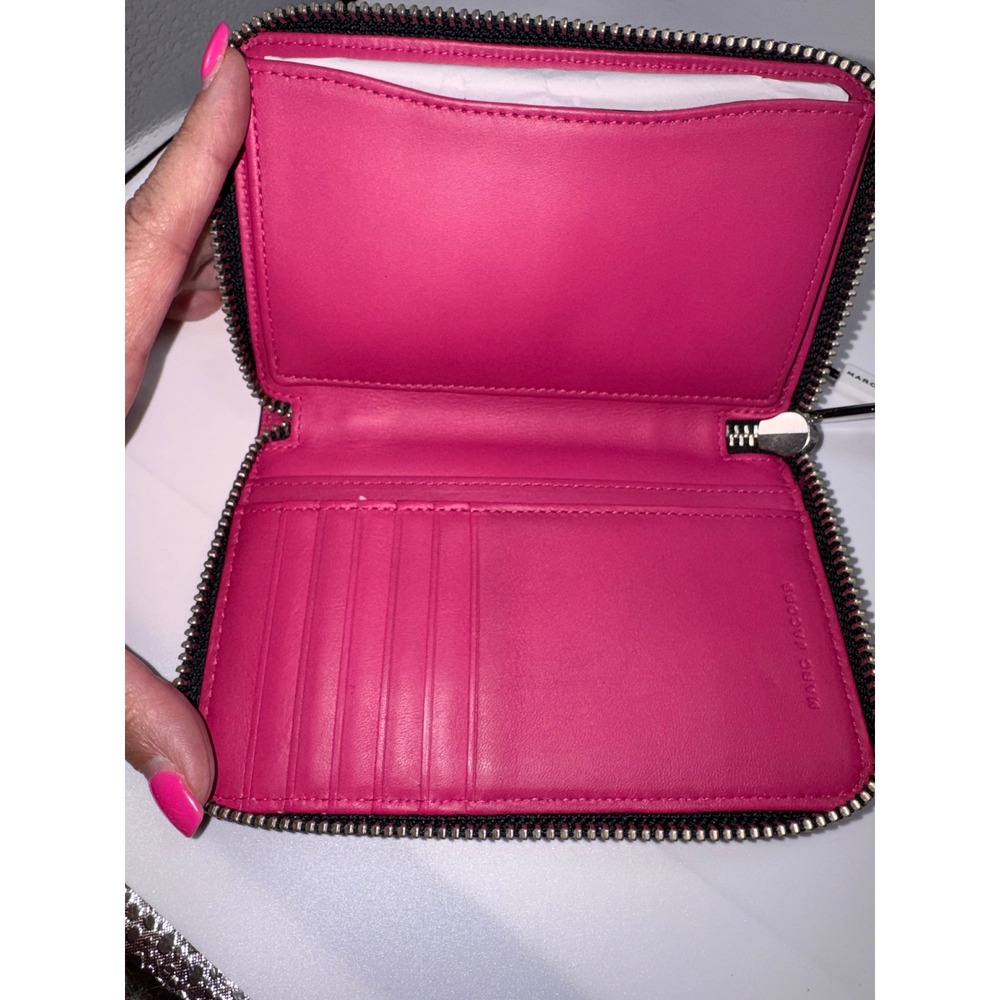 Marc Jacobs Recruit Zip Around Wallet Begonia Pink Leather M0008455 NWT - Picture 8 of 10